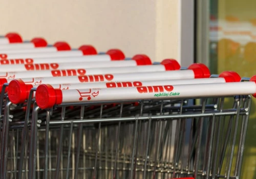 Dino szaleje z promocjami. Dobra kawa tańsza o 20 zł, dynia za mniej niż 2 zł