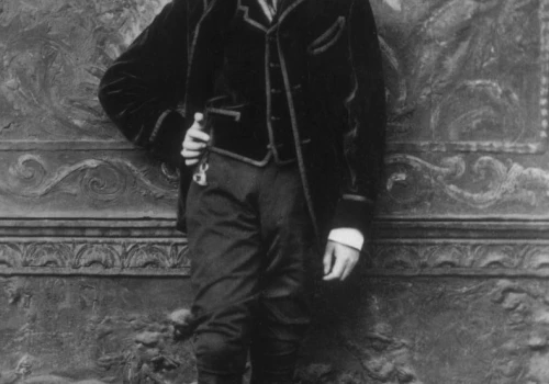 Oscar Wilde – mistrz paradoksu i niewygodnych prawd. 10 przenikliwych cytatów z powieści „Portret Doriana Graya”