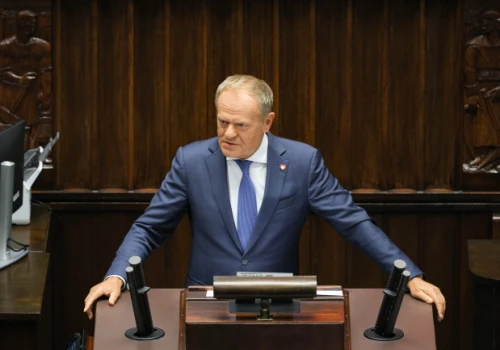 Premier: W planie Rosji są hybrydowe uderzenia dronami i rakietami na państwa wspierające Ukrainę, w tym Polskę