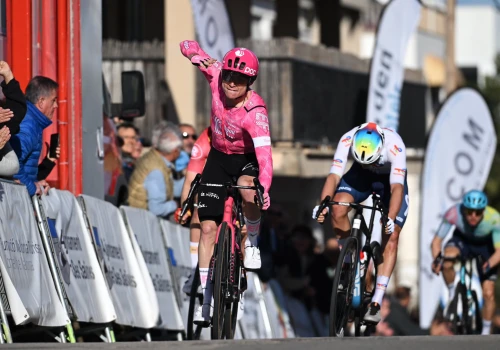 Tour de Luxembourg 2026: Marijn van den Berg z wygranym etapem i koszulką lidera