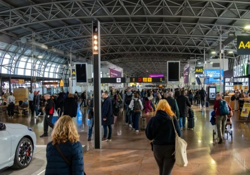 Paraliż lotniska, z którego latają Polacy. Utrudnienia potrwają aż 3 tygodnie
