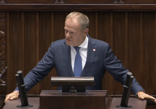 Donald Tusk nagle wystąpił w Sejmie. OTO co planuje Rosja. „Uderzenia dronami, też w Polskę”