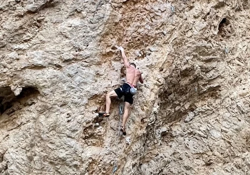 Maciek Oleksy prowadzi „Goat Father” 8b+, swoją najtrudniejszą drogę