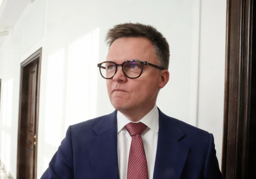 Hołownia z nową rolą, Śliz rezygnuje. 