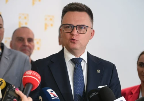 Nowa rola Szymona Hołowni. 