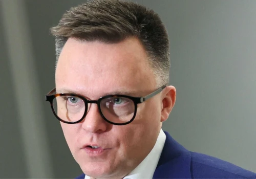 Wielki powrót Hołowni do Sejmu. Przejął stery w klubie Polski 2050