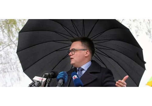 Szymon Hołownia wybrany szefem klubu Polski 2050. Trafi do rządu?