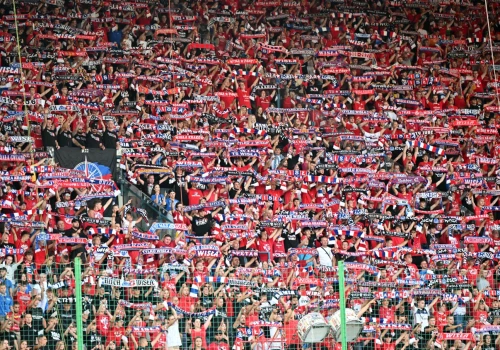 Piłkarski weekend dla naszych drużyn skończy się w sobotę, Największe emocje w piątek na stadionie Wisły