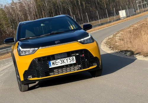 Toyota Aygo X to znak czasów. Czy mała hybryda może być alternatywą dla auta segmentu B?