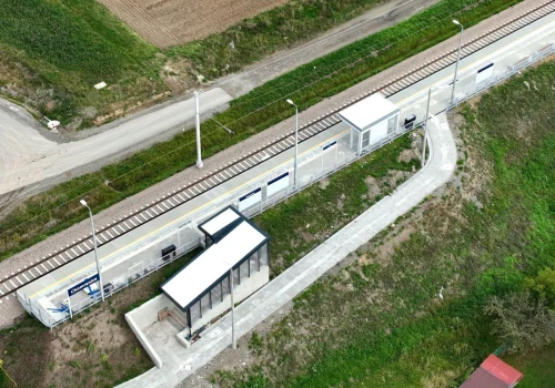 Chomranice już niemal gotowe. Wiosną wrócą pociągi między Nowym Sączem a Limanową