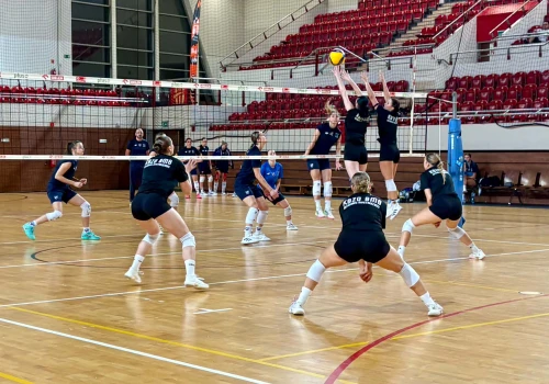 Ostrowieckie siatkarki szlifują formę przed startem nowego sezonu