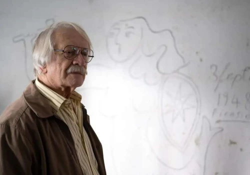 Picasso namalował w mieszkaniu w Warszawie Syrenkę. Film o tym za miesiąc w kinie. Promuje go nowy singiel Michała Szpaka