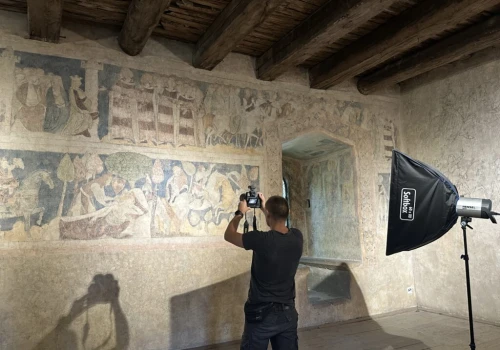 Dlaczego potrzebujemy dziś historyków?