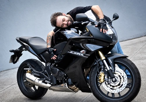 Tylko w dobre ręce. O trudnej sztuce rozstawania się z motocyklem