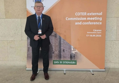 Z Sądecczyzny na europejskie salony. Witold Kozłowski zabrał głos w Hiszpanii