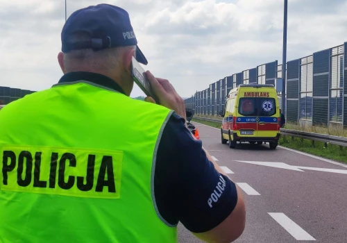 Zderzenie czterech aut na drodze ekspresowej. Tworzy się spory korek w kierunku Lublina