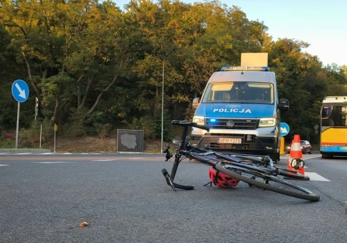 Zdarzenia drogowe z udziałem rowerzystów. Pamiętaj o zasadach bezpieczeństwa