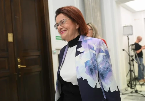 Jako jedyna w PiS zagłosowała za Horałą. 