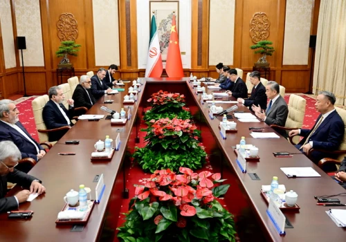 Chiny i Iran: Wzmocnienie stosunków w niestabilnym regionie