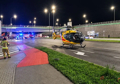 Śmigłowiec LPR lądował na Bora-Komorowskiego w Krakowie