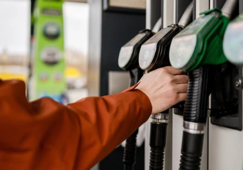 Idą kolejne podwyżki na stacjach. Benzyna po 8 zł, a diesel przebije 9?