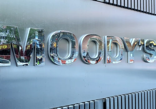 Agencja Moody’s obniżyła rating Polski. Wskazuje na problem z długiem