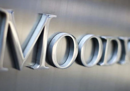 Agencja Moody’s obniżyła rating Polski. Ostrzega przed rosnącym długiem