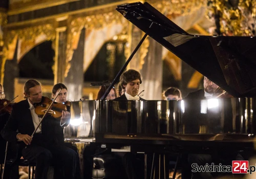 Rafał Blechacz zachwycił w Kościele Pokoju. „Nadzwyczajny koncert” na 25-lecie wpisania zabytku na listę UNESCO