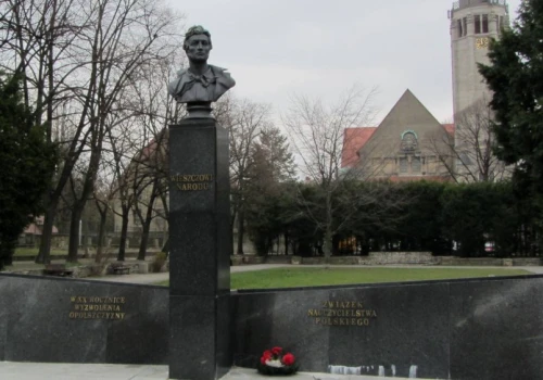 Straszył latami, teraz zniknie. Jest przełom ws. placu Mickiewicza w Opolu