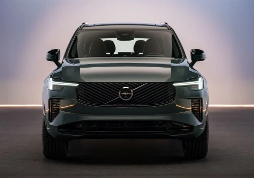 Volvo XC90 zostanie z nami jeszcze dłużej. Takiej hybrydy ze Szwecji jeszcze nie było
