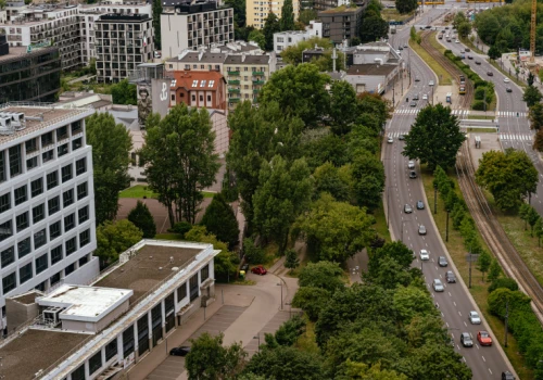 Wojsko sprzedaje działkę w Warszawie. Cena wywoławcza 24 mln zł
