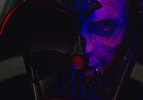 Po 21 latach fani Star Wars odkrywają wzruszające powiązanie między Zemstą Sithów a Powrotem Jedi.