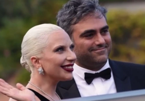Lady Gaga skorzystała z pomocy surogatki. Ujawniono, kiedy jej dziecko przyszło na świat