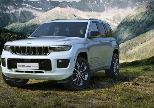 Jeep wzywa do serwisów ponad 200 tys. aut. Usterka ma wpływ na bezpieczeństwo