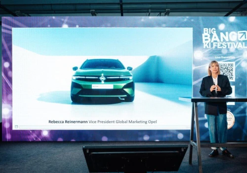 Opel o sztucznej inteligencji. Od marketingu po samochody przyszłości