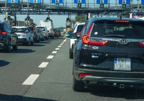 Koniec opłat na A4. Po tej dacie w kieszeni kierowców zostanie 36 zł