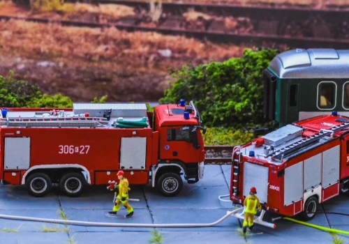 Ponad 200 modeli pojazdów ratowniczych. Służby z Krakowa i Małopolski w skali 1:87