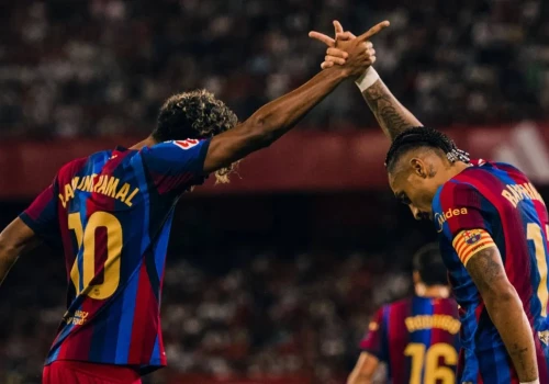 Kosmiczny mecz Raphinhy. Barcelona ucieka rywalom w La Liga