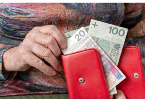ZUS radzi, jak zwiększyć emeryturę. Świadczenia większe nawet 10 proc.