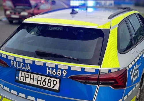 Śmiertelny wypadek na S8. Kierowca Mercedesa próbował uciec pieszo