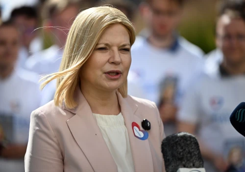 Najnowszy sondaż OGB. Gibała 39,17 proc., Piątkowska 23,47 proc. Owca przed Gosek-Popiołek