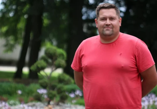 Jęczmień hybrydowy lepiej siać w terminie. Agronom wskazuje właściwą datę