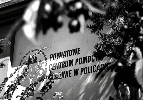 PCPR Police nadzorowało rodzinę, Kubuś zmarł. Miał zaledwie 3 miesiące, prokuratura umorzyła
