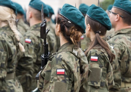 Wojsko wezwie 300 tys. osób. Nawet 90 dni ćwiczeń