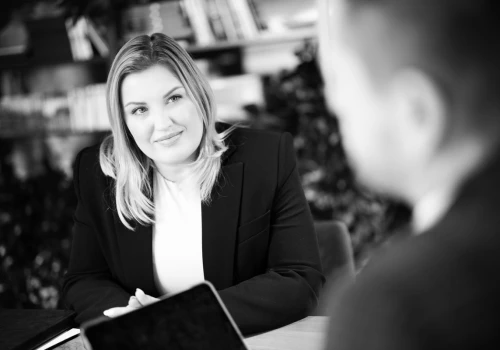 Manipuluje, kłamie i szkodzi obywatelom. „W sądzie ZUS przegrał wszystko. Urzędnik otrzymał wyrazy uznania”. Prawniczka szczerze o walce z urzędem