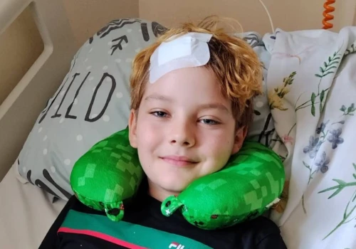 Zwykłe chłopięce lato zamieniło się w walkę o życie. 11-letni Dominik potrzebuje pomocy, trwa walka czasem