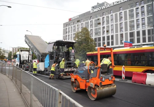Kolejny etap prac na rondzie Wiatraczna i zwężenie alei Stanów Zjednoczonych