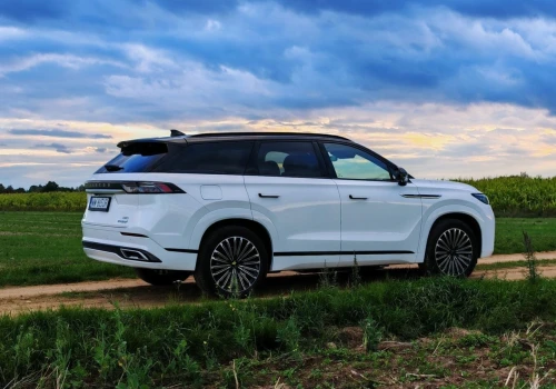 TEST | Jaecoo 8 1.5 T-GDI SuperHybrid 428 KM – chiński Range Rover z potęgą elektryfikacji – opinie, recenzja, #kluczowa10