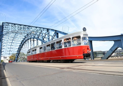 Takich tramwajów nie widuje się codziennie. To była wyjątkowa parada w Krakowie