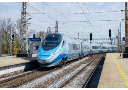 Za 10 zł nawet Pendolino. PKP Intercity rusza z promocją dla seniorów